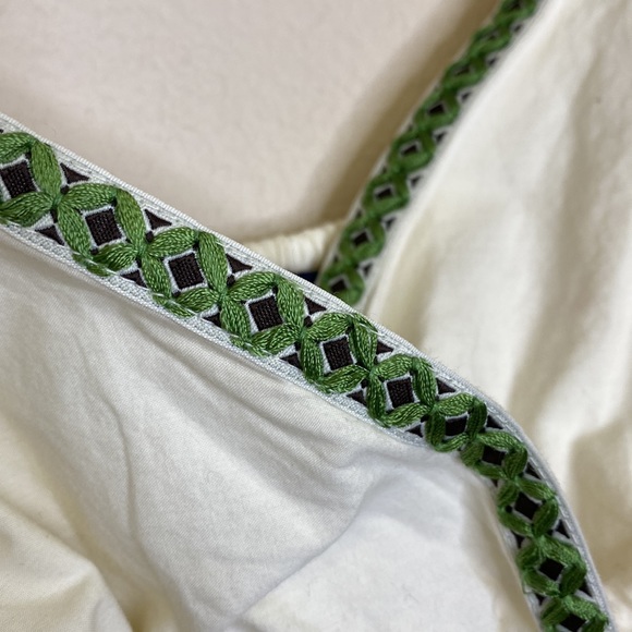 Tommy Hilfiger Embroidered Summer Top Size Medium - Picture 5 of 12